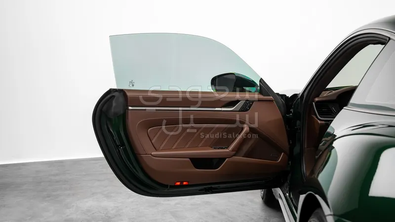 2026 بورش 911 كاريرا توربو اس