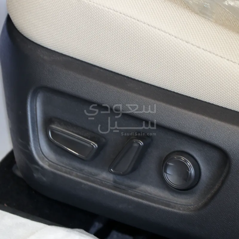 2026 تويوتا كامري ال اي