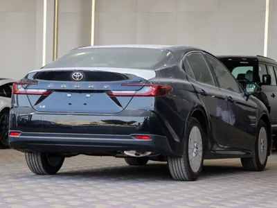 2026 تويوتا كامري ال اي