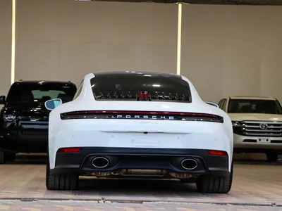 2025 بورش 911 كاريرا