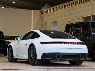 2025 بورش 911 كاريرا