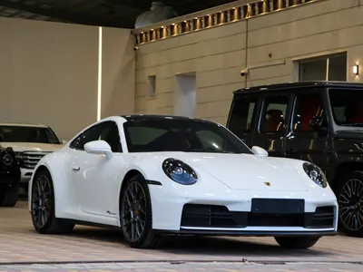 2025 بورش 911 كاريرا