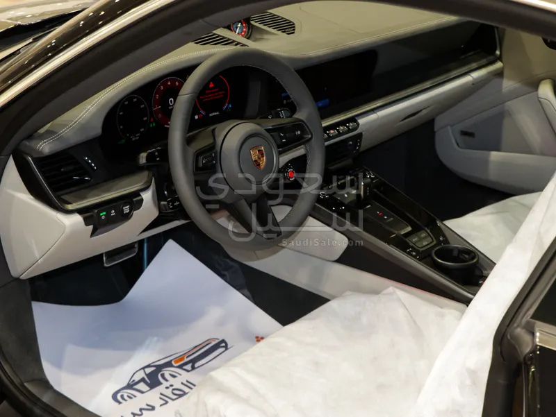 2026 بورش 911 كاريرا اس