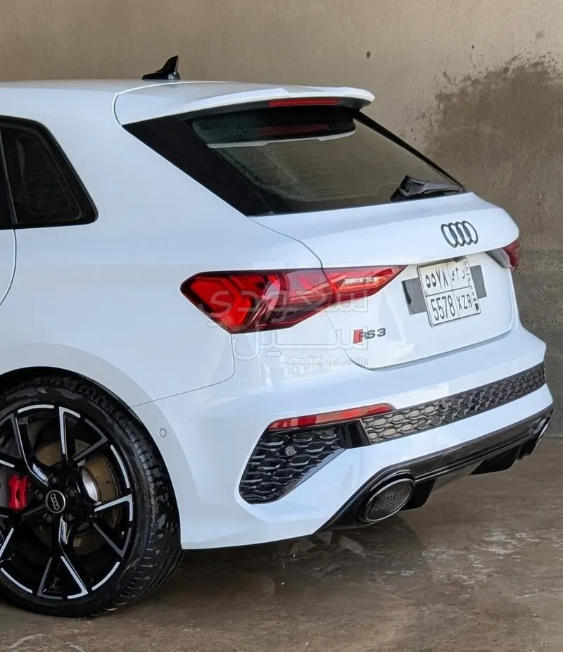 2024 اودي ار اس 3