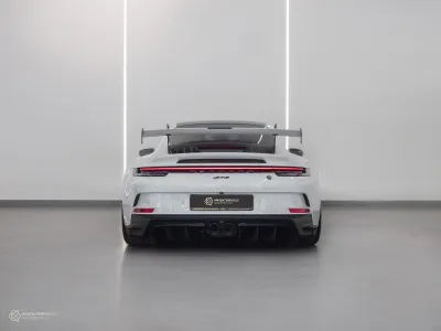 2024 بورش 911 جي تي 3