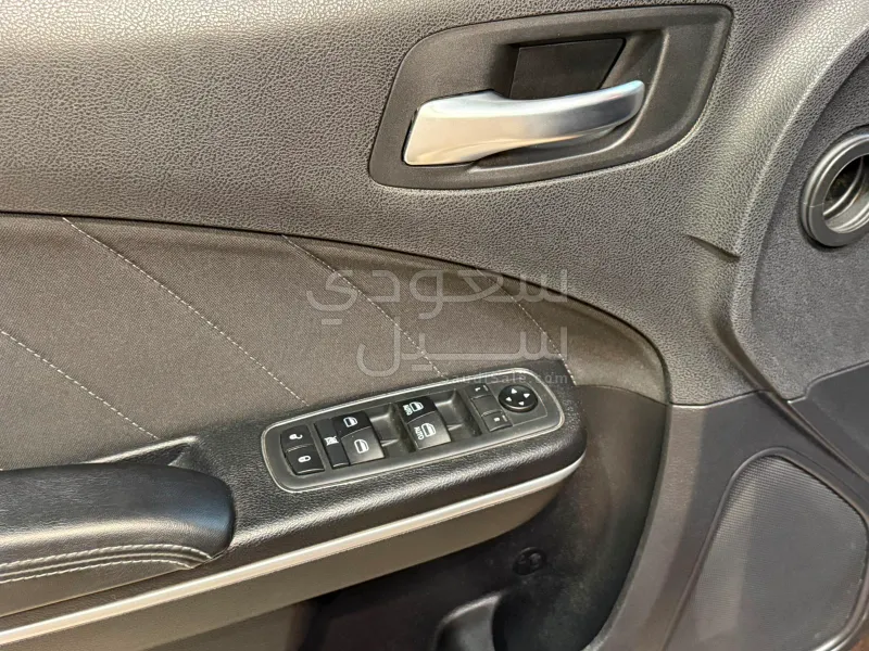 2019 دودج تشارجر جي تي