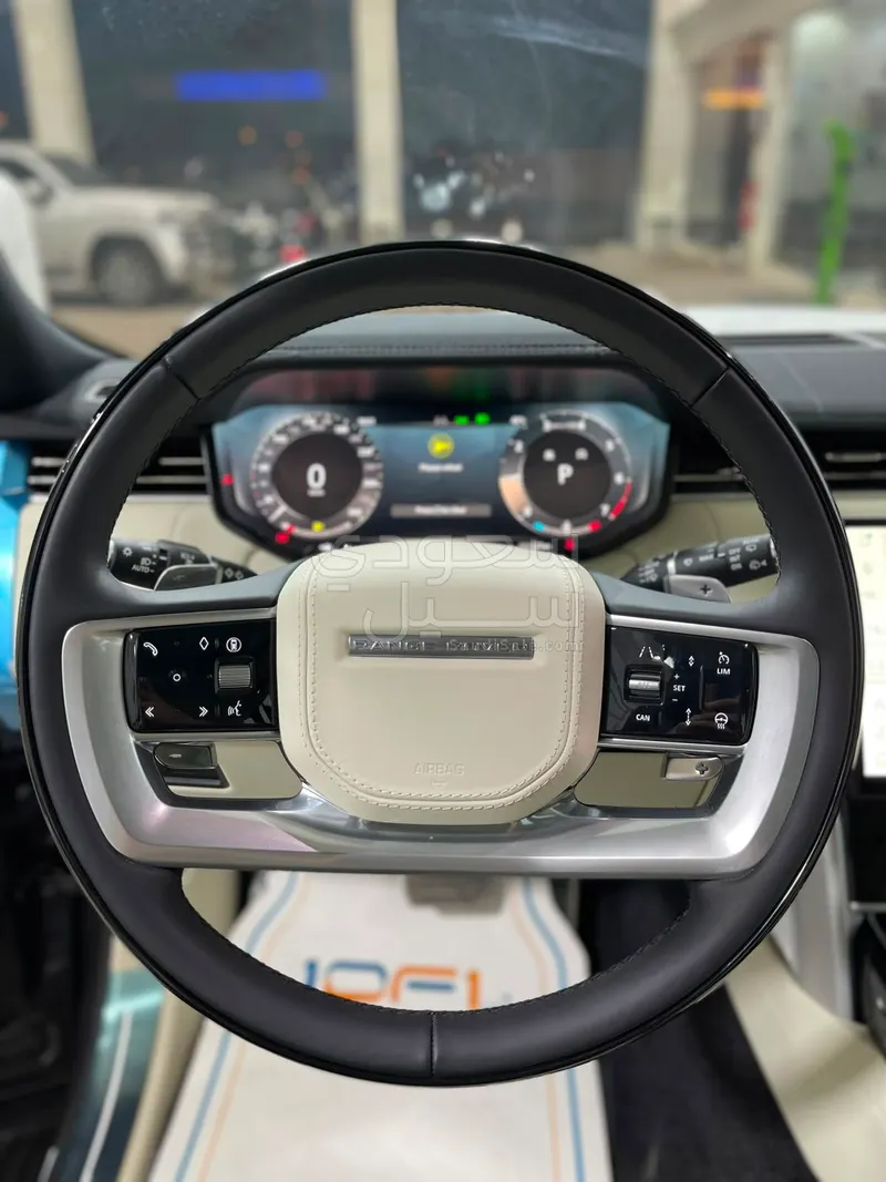 2026 Land Rover Range Rover HSE