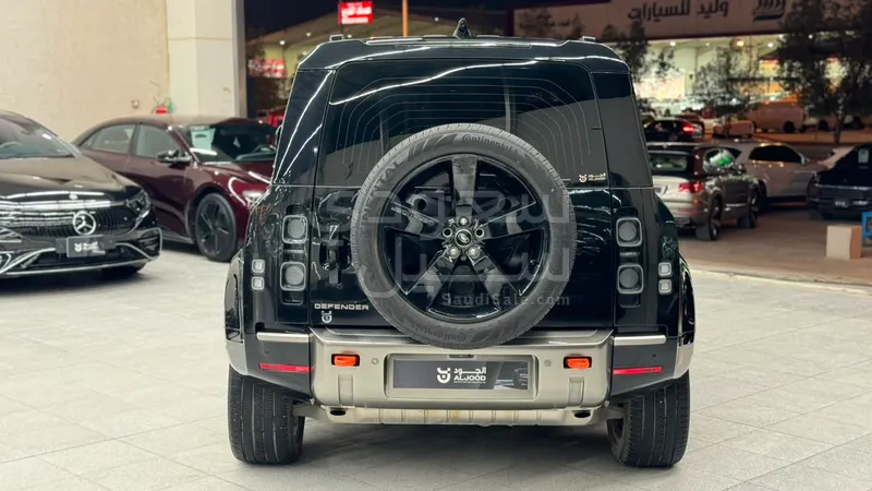 2024 Land Rover Defender X 110