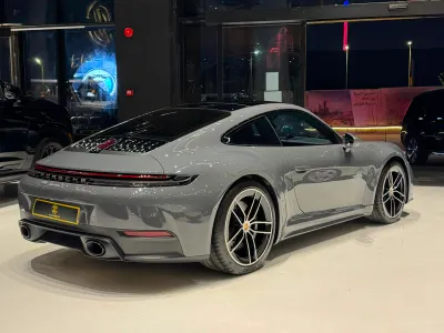 2026 بورش 911 كاريرا اس