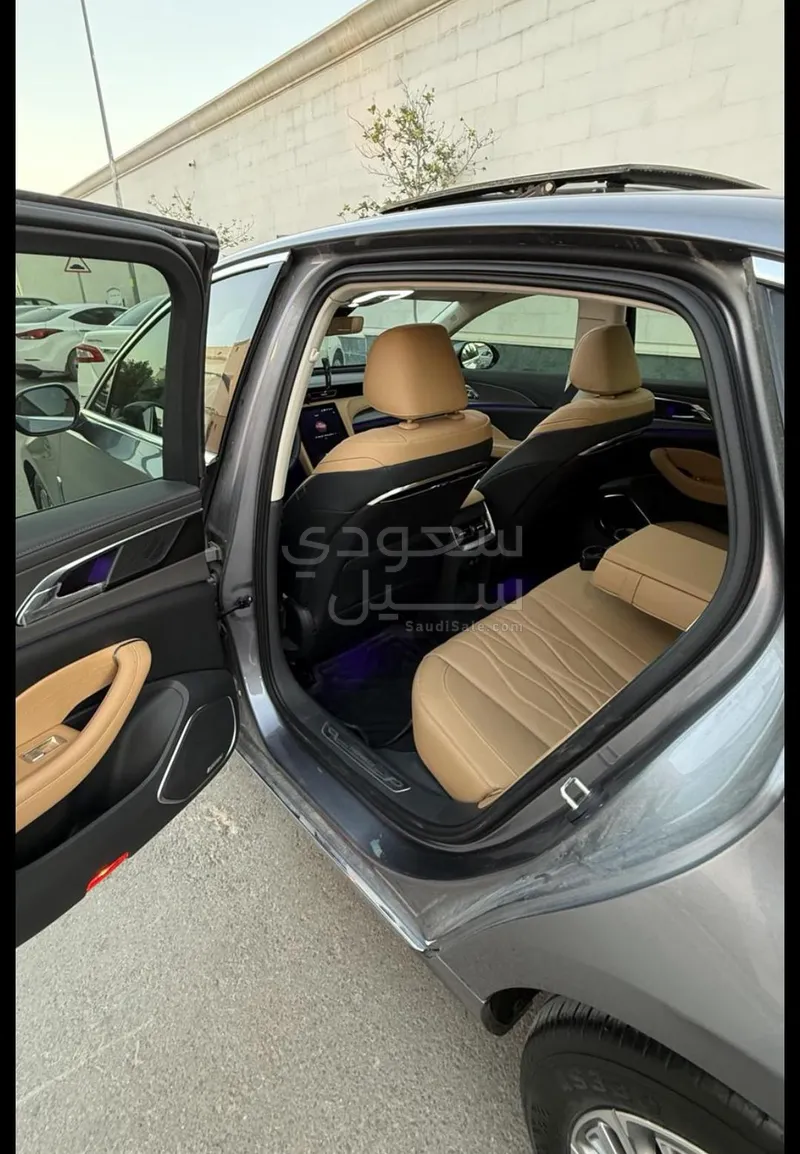 2025 هونشي اوسادو فلاق شب