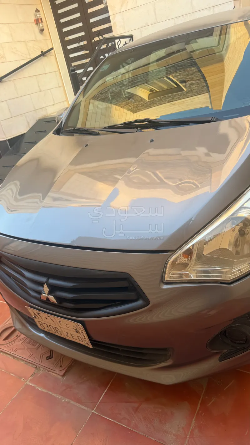 2019 متسوبيشي اتراج