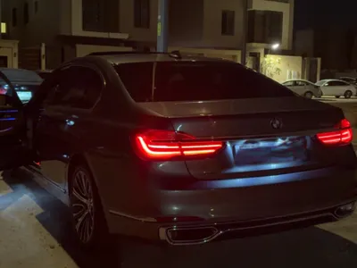 2018 بي ام دبليو الفئة السابعة 740 إل أي