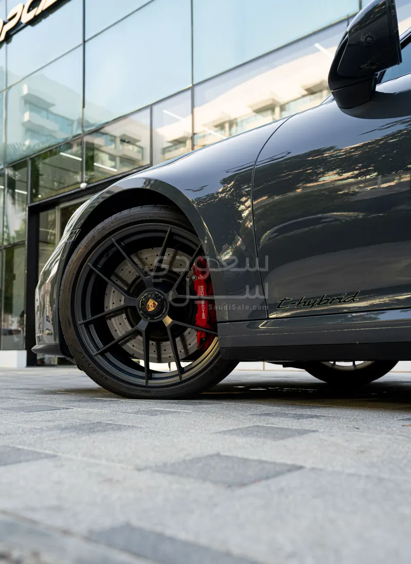 2026 بورش 911 تارجا 4 جي تي اس