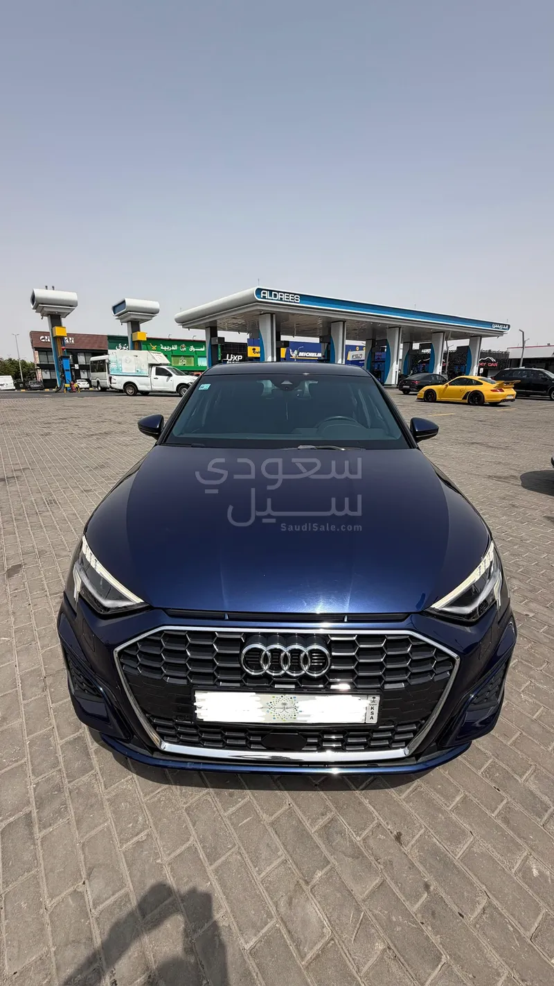 2022 اودي اي 3 30 تي اف اس اي