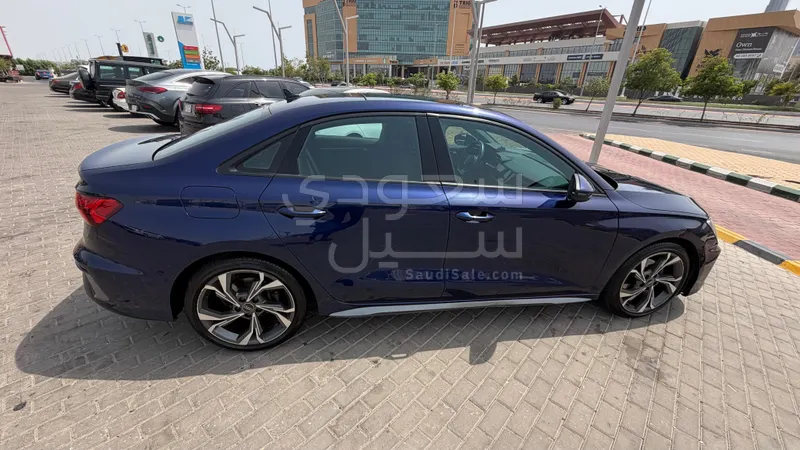 2022 اودي اي 3 30 تي اف اس اي