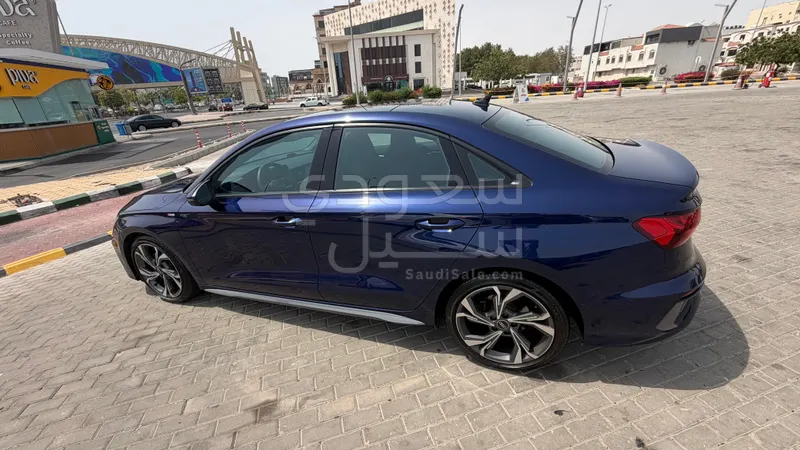 2022 اودي اي 3 30 تي اف اس اي