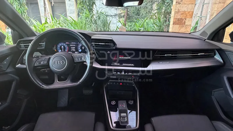 2022 اودي اي 3 30 تي اف اس اي