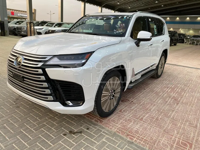 2026 لكزس إل إكس 600 BB