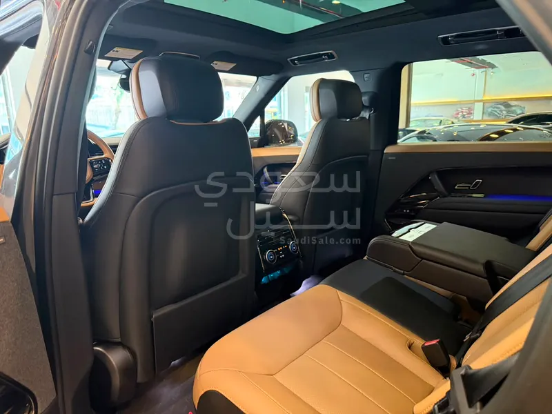 2023 لاند روفر رينج روفر سبورت اتش اس اي