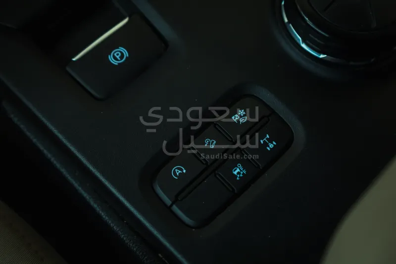 2025 فورد ايفرست