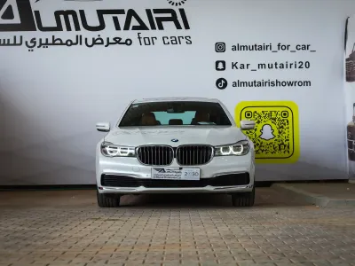 2019 بي ام دبليو الفئة السابعة 730 إل أي
