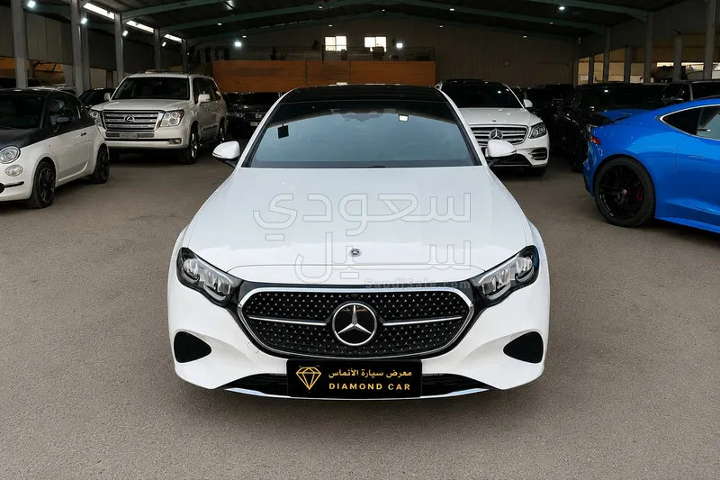 2025 مرسيدس - بنز إي 200