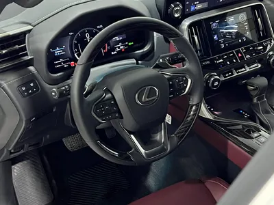 2026 لكزس إل إكس 600 BB