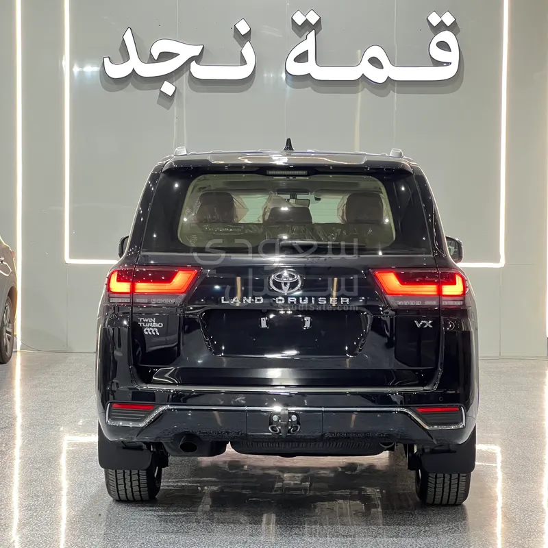 2026 تويوتا لاند كروزر في اكس