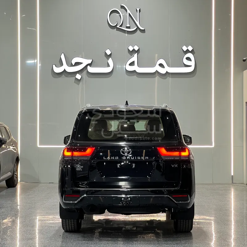 2026 تويوتا لاند كروزر في اكس