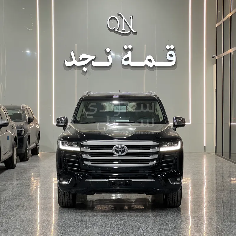 2026 تويوتا لاند كروزر في اكس