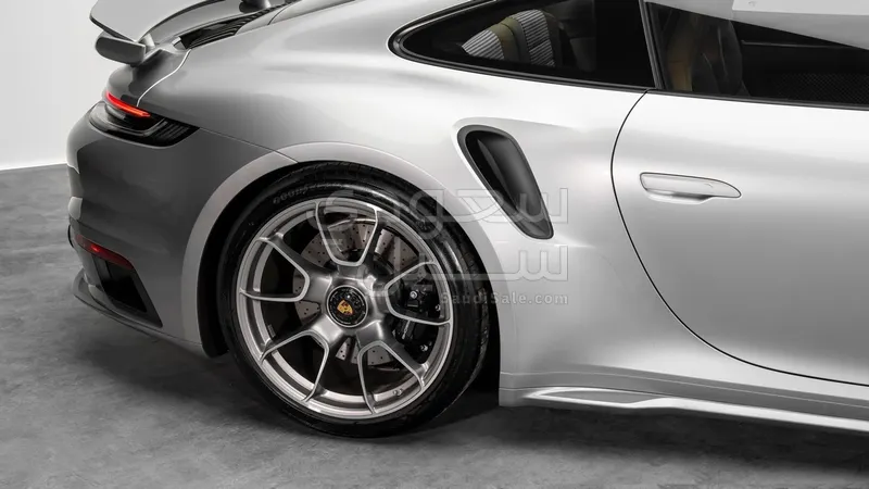 2025 بورش 911 توربو