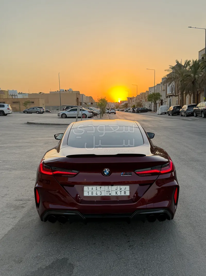 2020 بي ام دبليو الفئة ام إم 8 كومبيتيشن