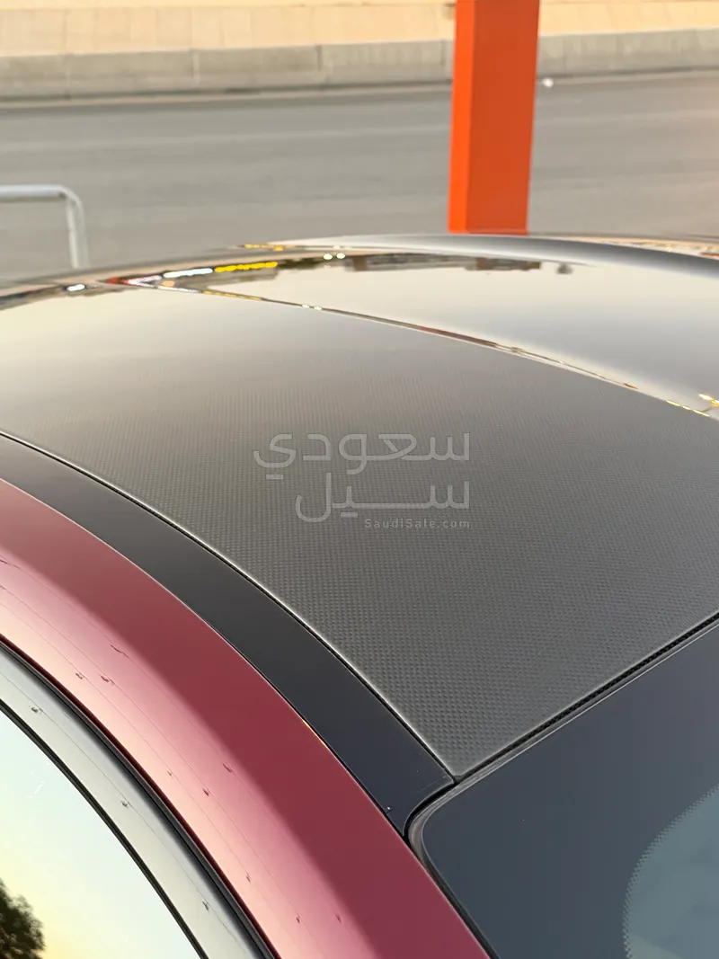 2020 بي ام دبليو الفئة ام إم 8 كومبيتيشن