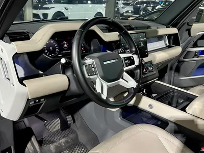 2024 لاند روفر ديفيندر 90 اس اي