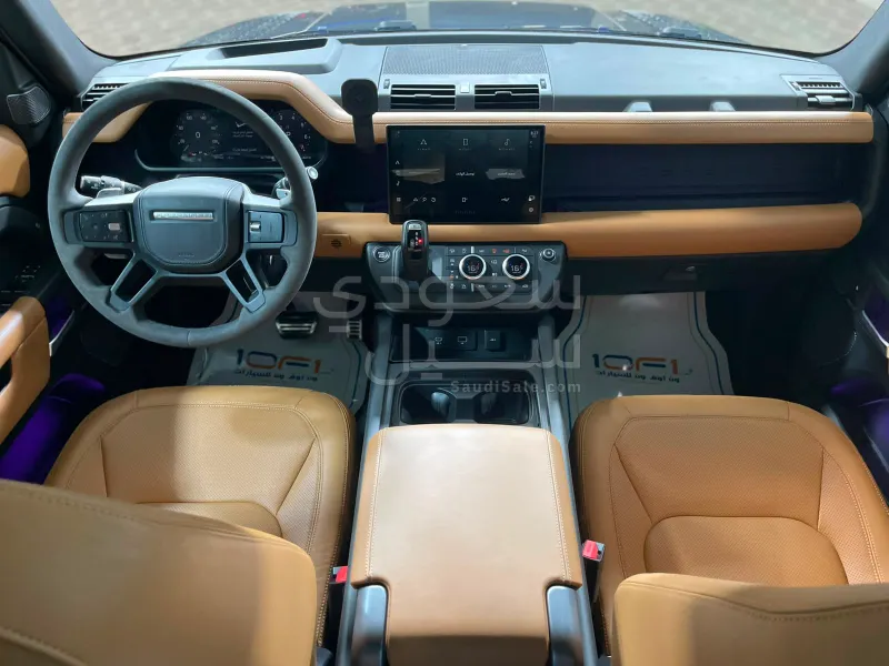 2023 لاند روفر ديفيندر V8 P525 ادشن