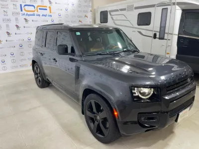 2023 لاند روفر ديفيندر V8 P525 ادشن