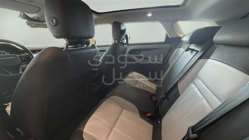 2025 لاند روفر رينج روفر ايفوك داينمك