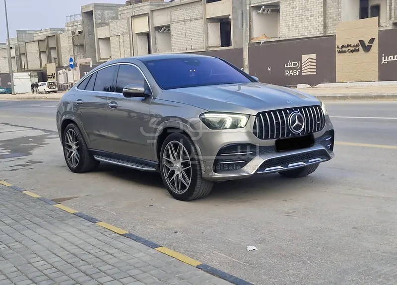 2021 مرسيدس - بنز جي إل إي 53 أي إم جي