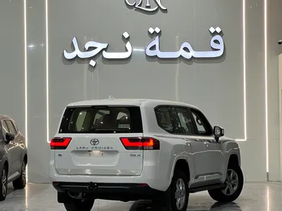 2026 تويوتا لاند كروزر جي اكس ار2