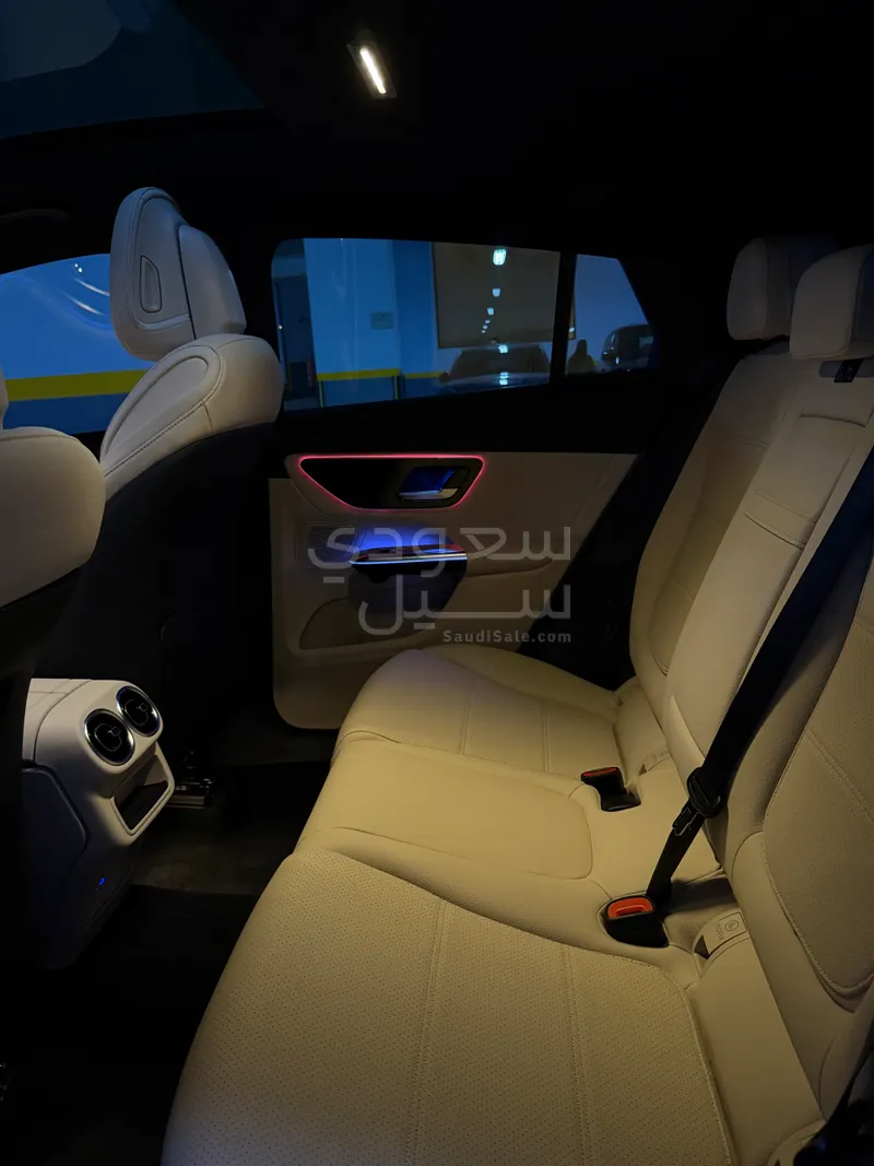 2026 مرسيدس - بنز جي إل سي 200 كوب