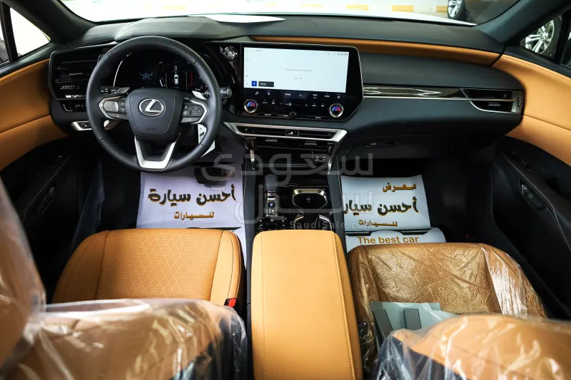 2026 لكزس أر إكس 350