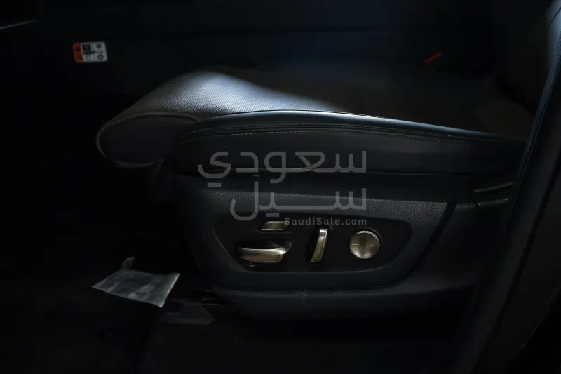 2025 لكزس إل إكس 600 اوف رود