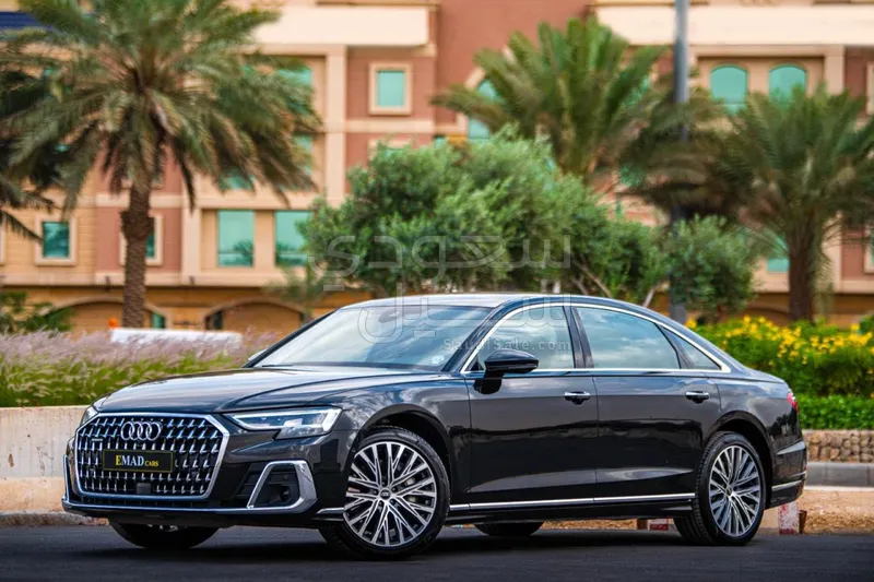 2023 اودي اي 8 50 تي إي اف اي