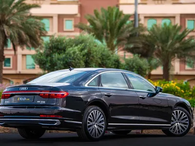 2023 اودي اي 8 50 تي إي اف اي