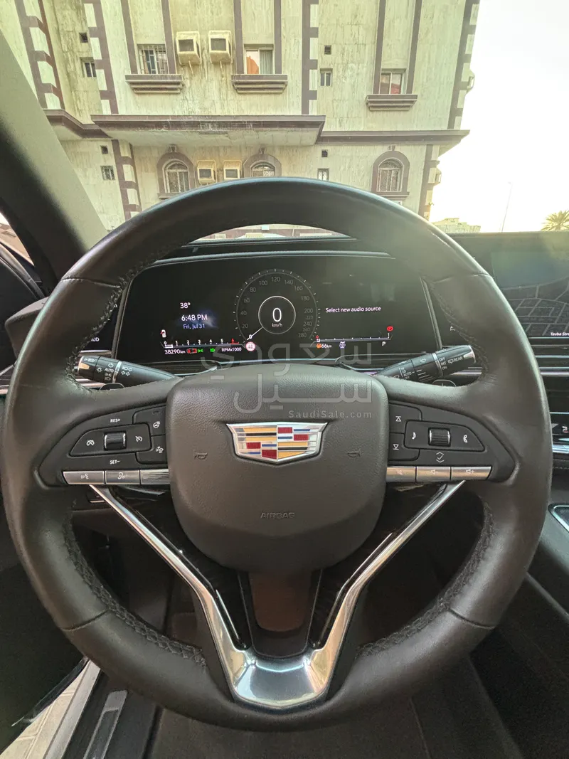 2023 كاديلاك اسكاليد سبورت