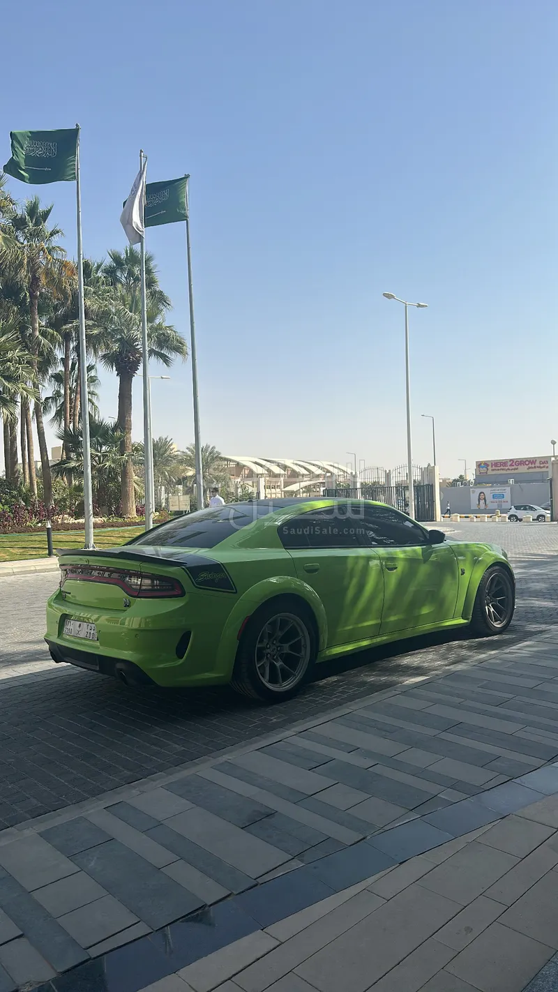 2023 دودج تشارجر اٍس ار تي 392 سكات باك