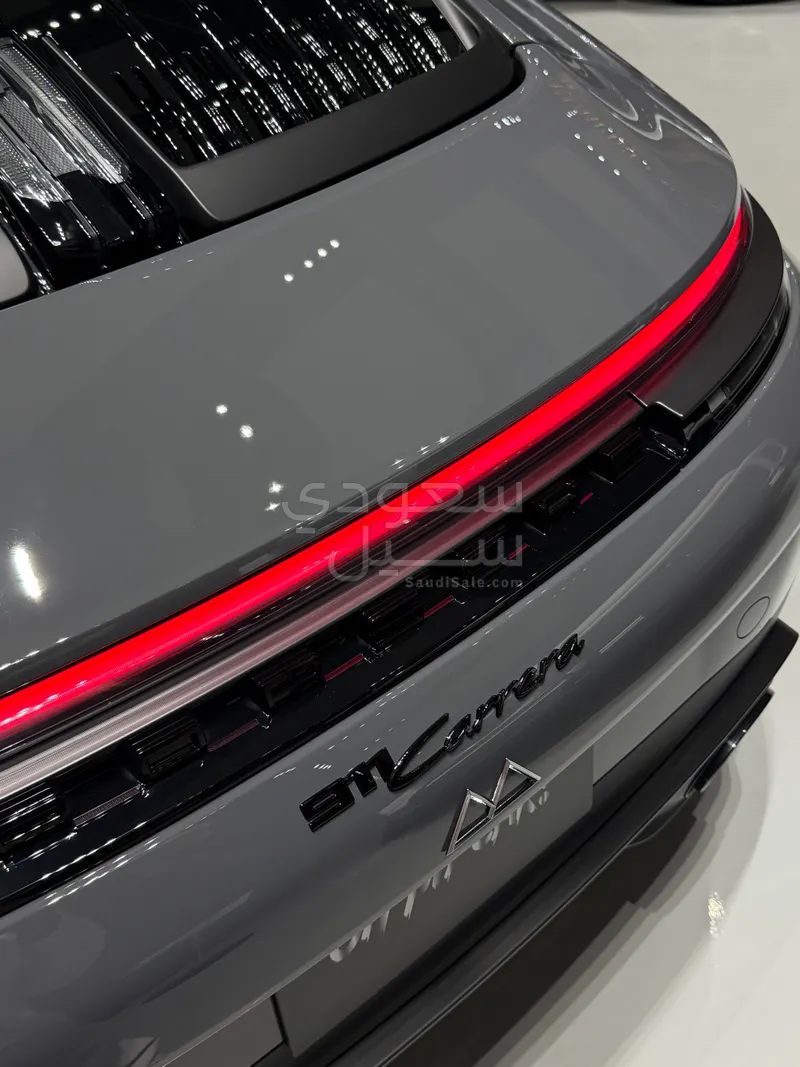 2026 بورش 911 كاريرا