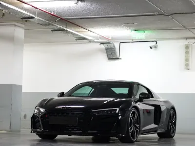 2021 اودي ار 8 في 10 بلس