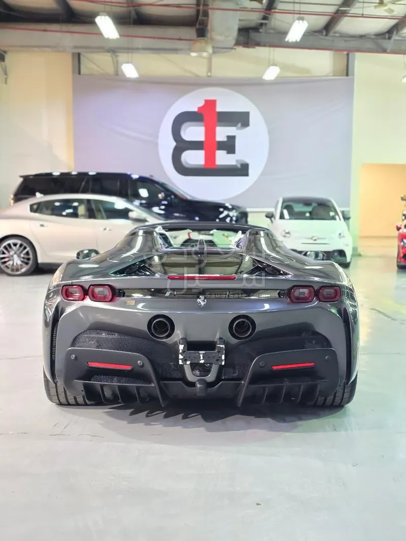 2023 فيراري اس اف 90 سبايدر