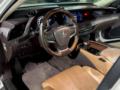 2018 لكزس إل إس 350